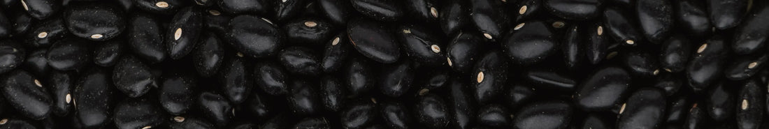 Naturfarbe Grau aus schwarzen Bohnen herstellen